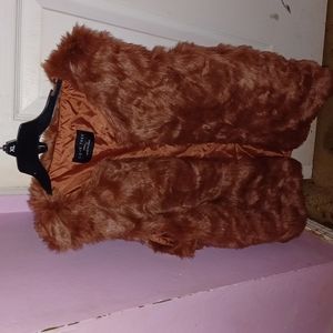 Fur vest